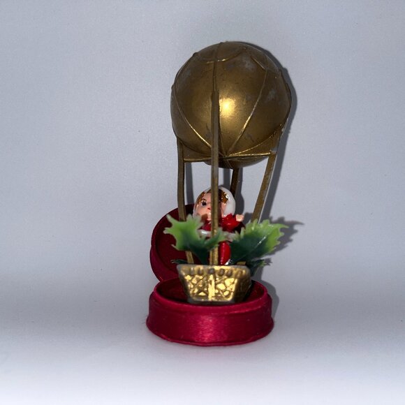 Vintage Pixie Elf Santa's Helper Hot Air Balloon Ornament Kitsch Holly Berry Elf - Picture 4 of 16